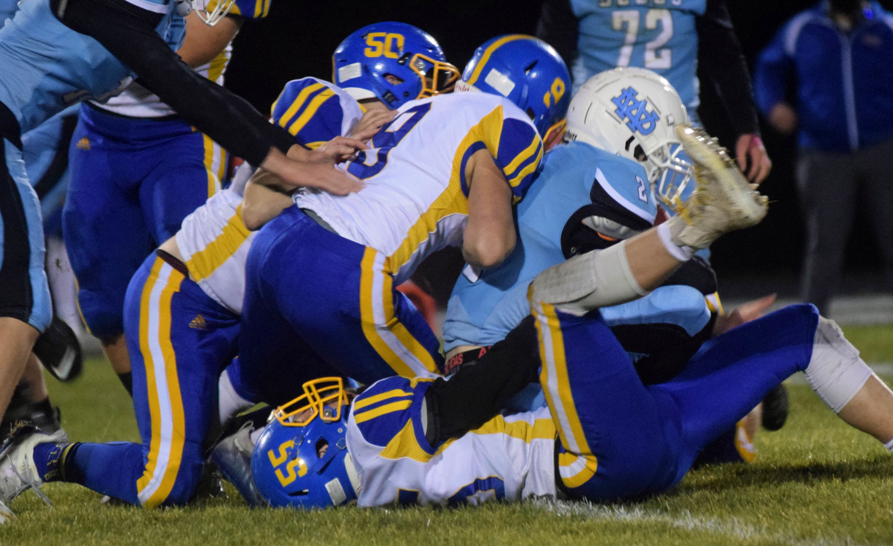 Mauston tackle